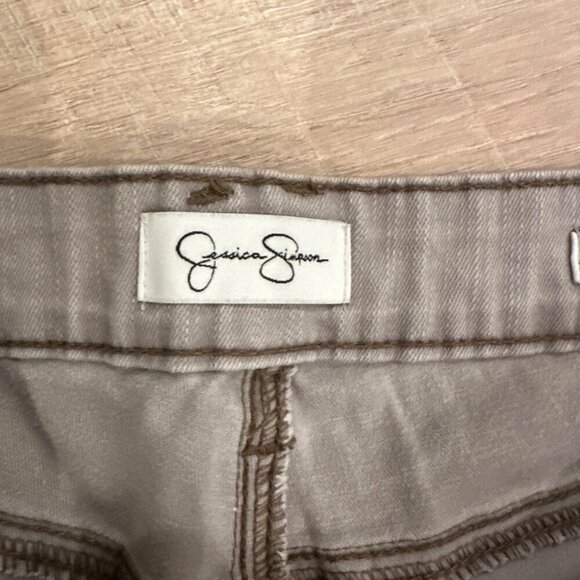 JESSICA SIMPSON ROLLED CROPPED SKINNY GRAY JEANS SIZE 10/30 - Picture 5 of 8